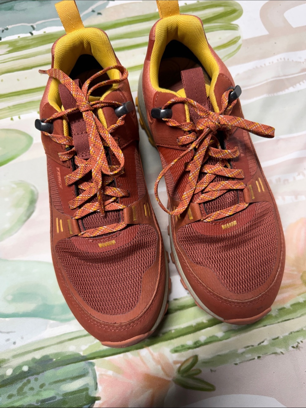 L.L.Bean Women's Access Gateway Low Hiker Sneakers rust color yellow accents 7.5 - Picture 4 of 6